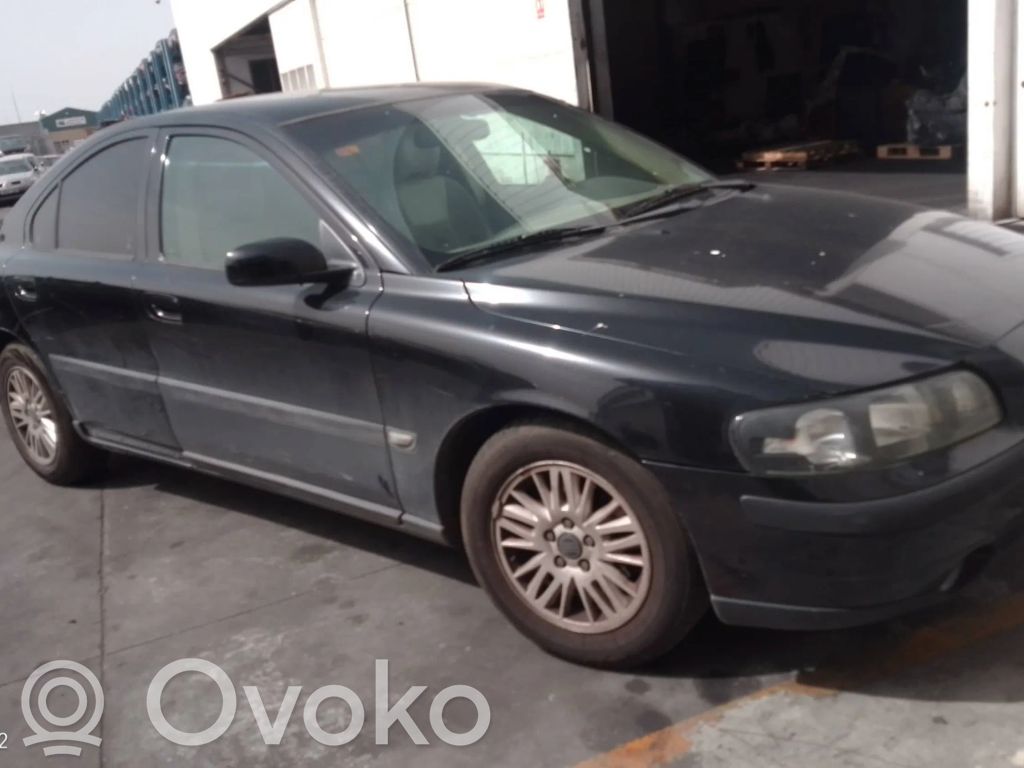S60 S60  36050268