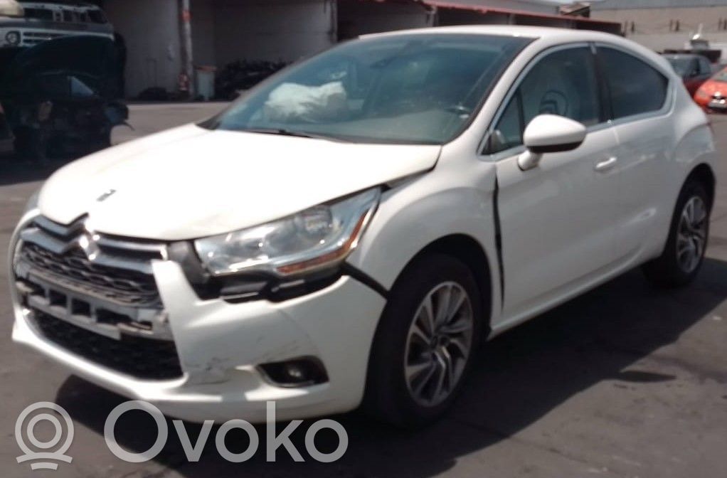 DS4 DS4  7410NT