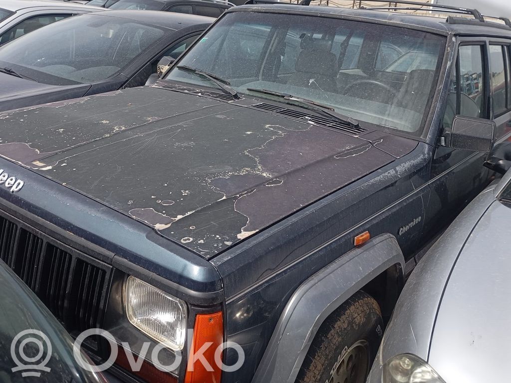 Cherokee XJ Cherokee  56005685