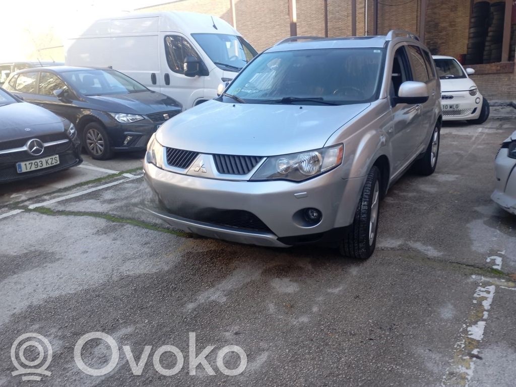 Outlander Outlander  5700A278