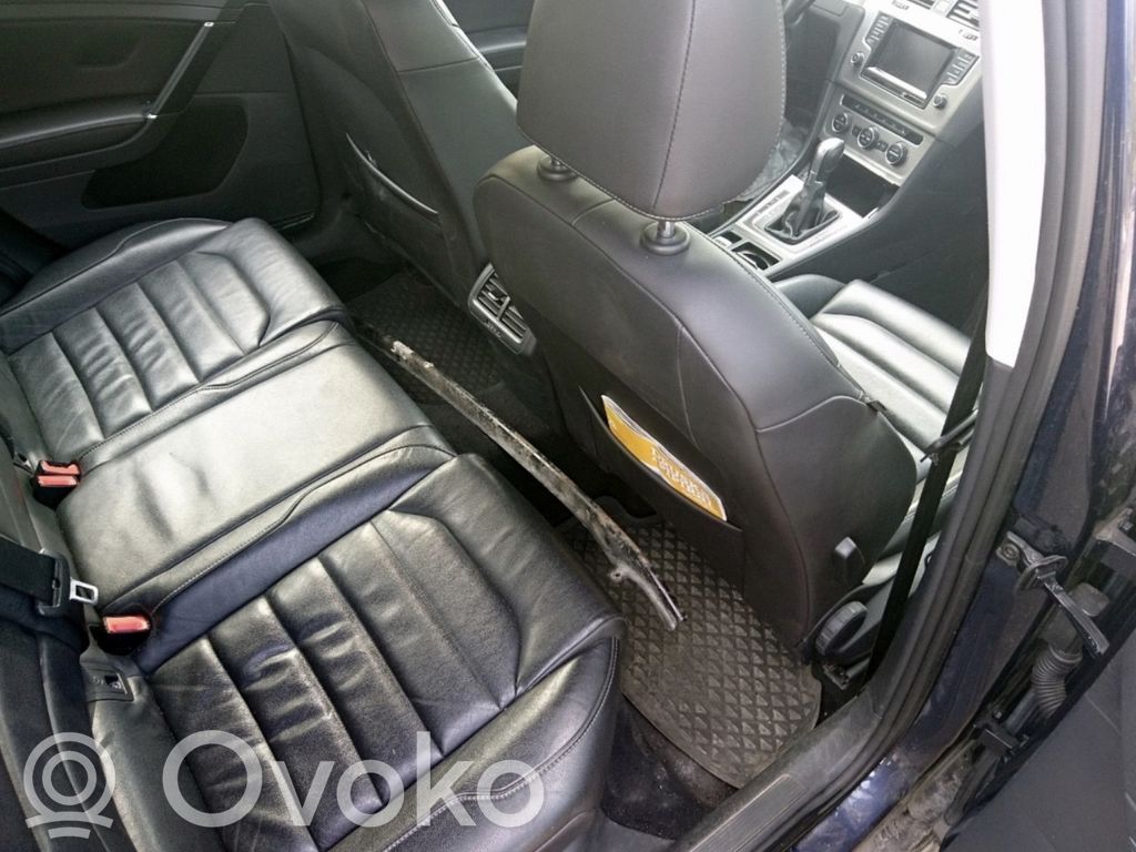 Golf VII Golf  04E906262F