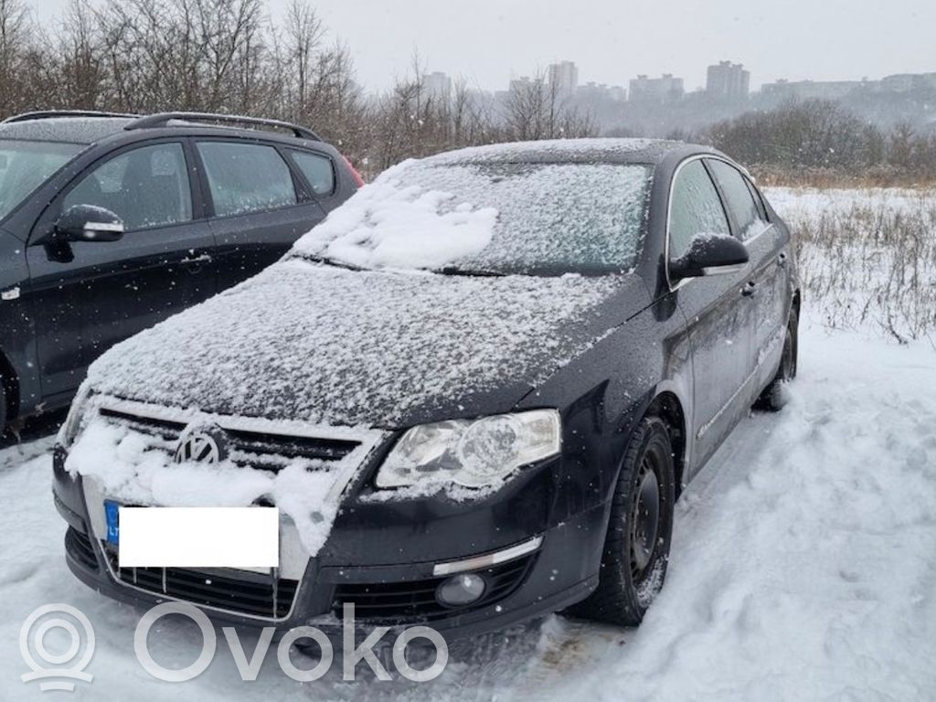 PASSAT B6 Passat  3C4839114Q