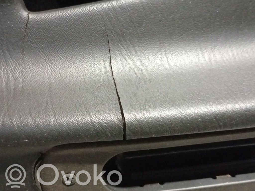 460 460