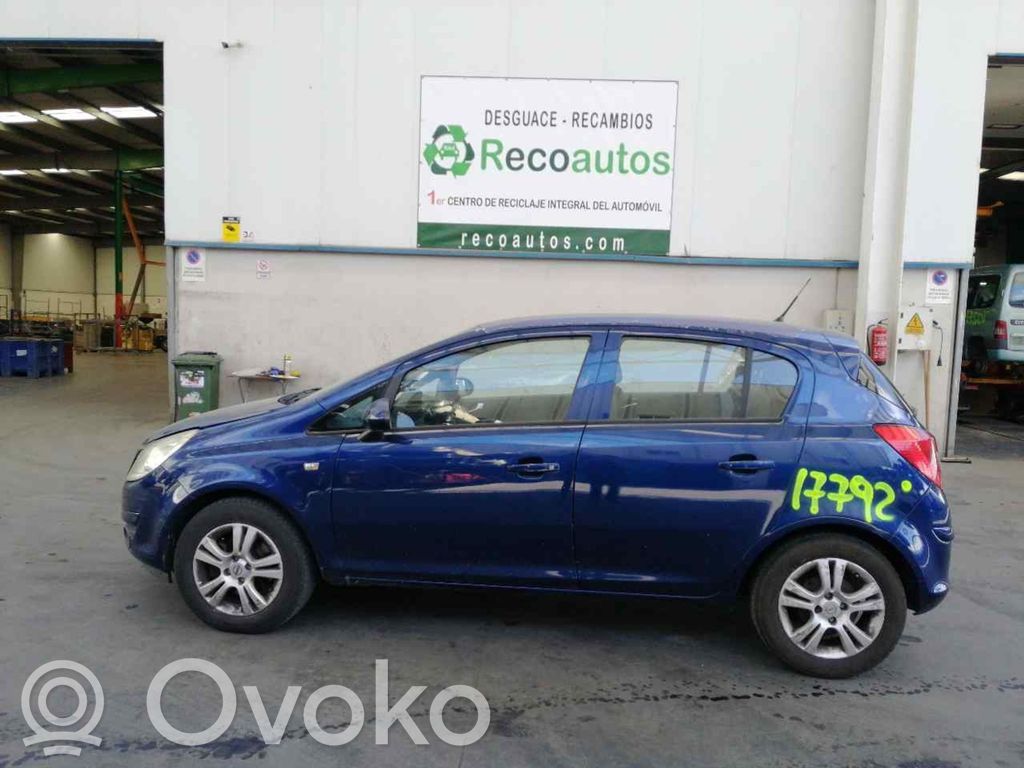 Corsa D Corsa  900041