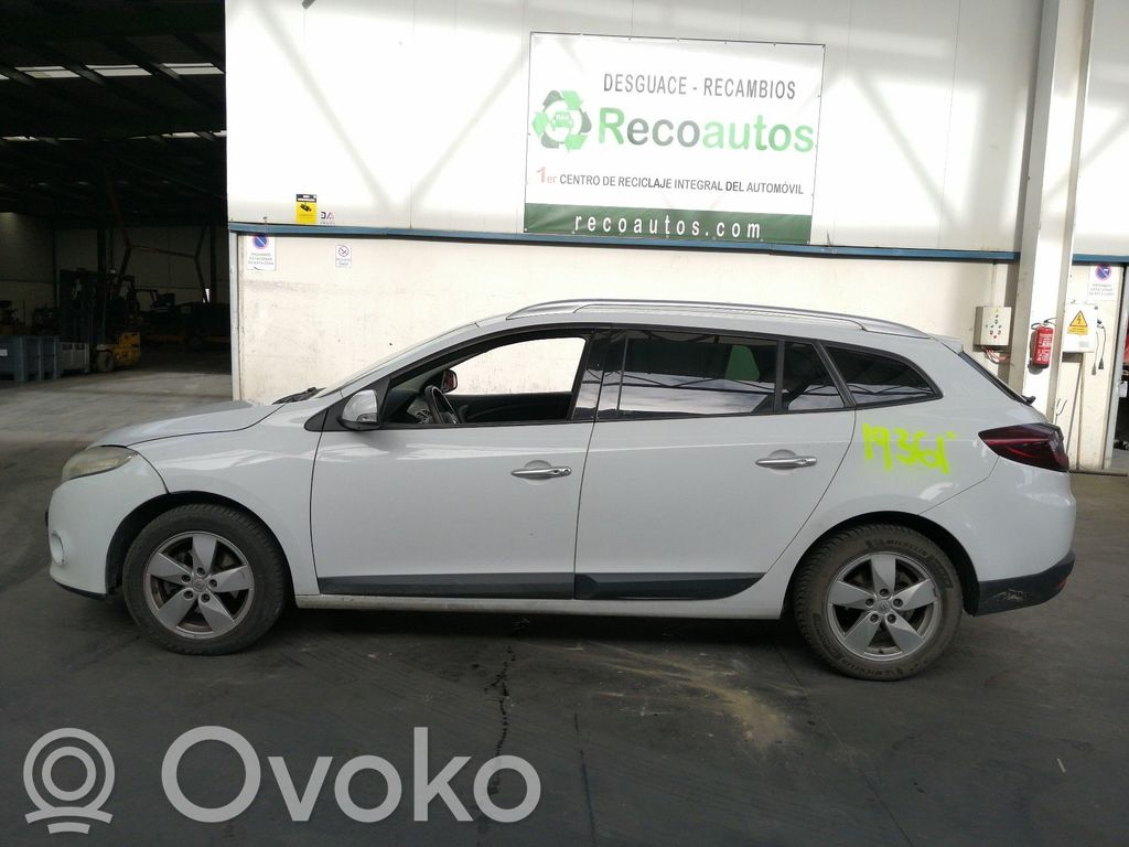 Megane III Megane  850B26748R