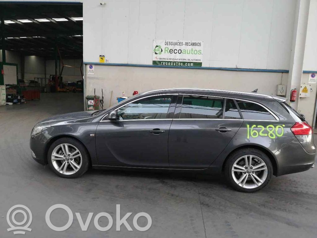 Insignia A Insignia  7208212
