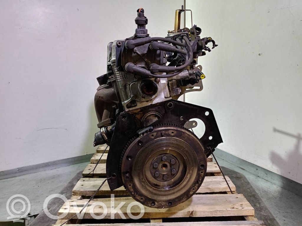 5 5  RF8G18300