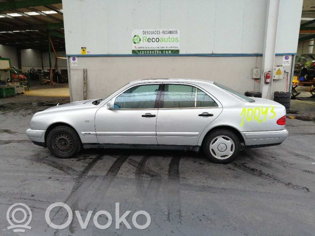 E W124 E-class, AMG (W124, W210, W211, W212, W213, C207, W238)  0165457632