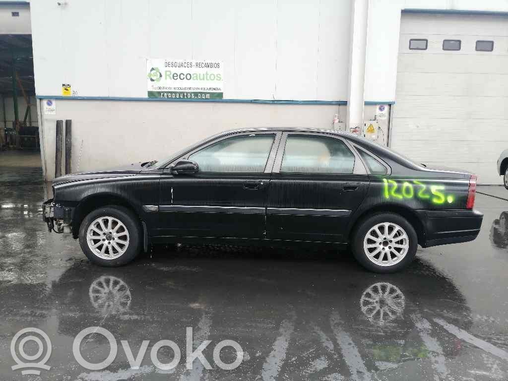S80 S80  8691949