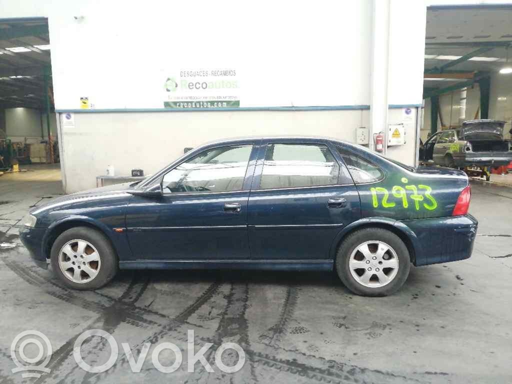 Vectra B Vectra  12567680