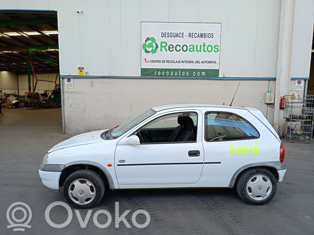 Corsa B Corsa  1400159