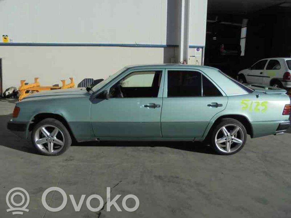 E W124 E-class, AMG (W124, W210, W211, W212, W213, C207, W238)  0075451432