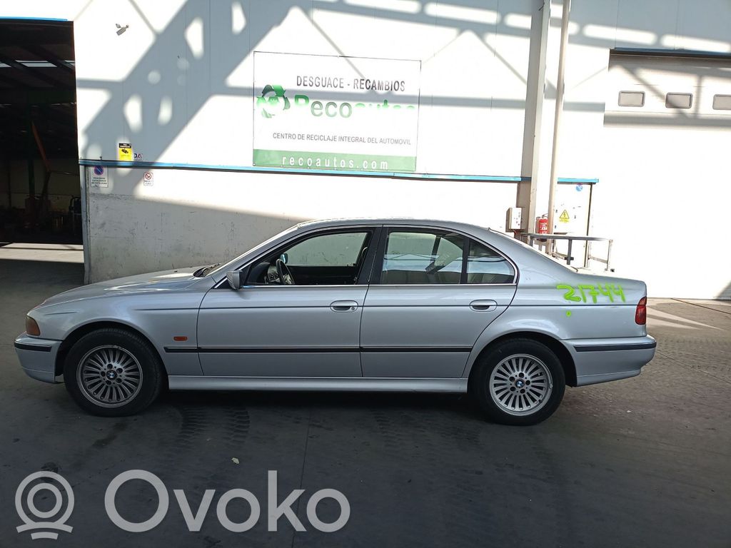 5 E39 Series 5  22111096514