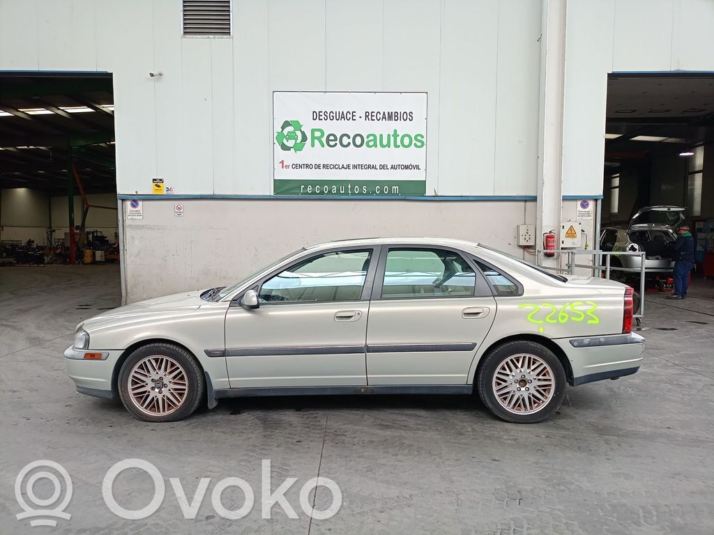 S80 S80  9442841