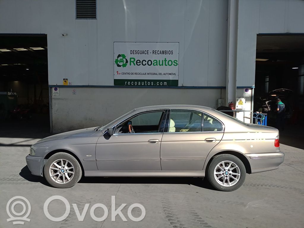 5 E39 Series 5  51168266604