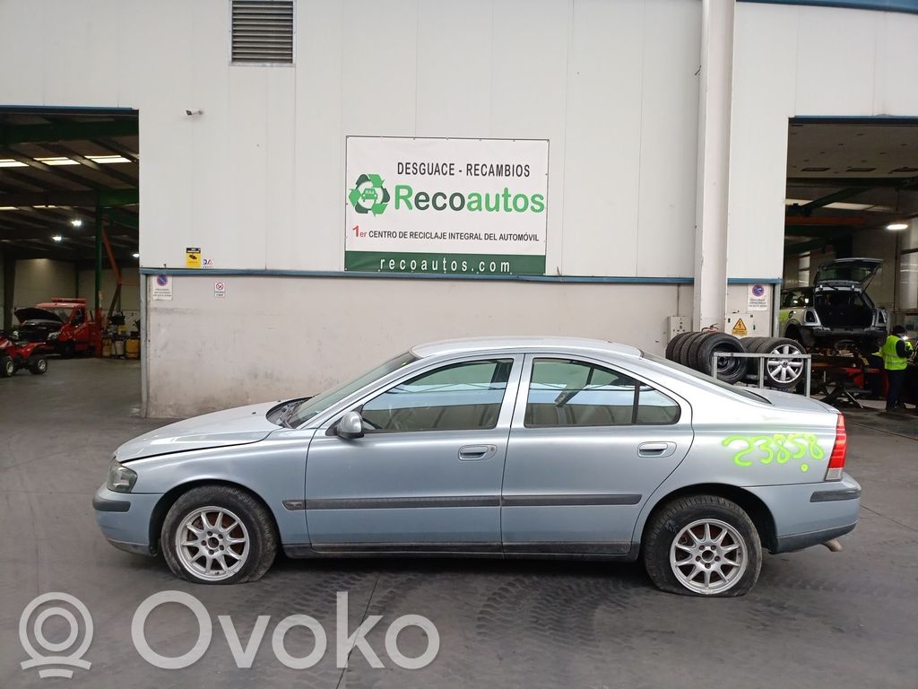 S60 S60  08667710