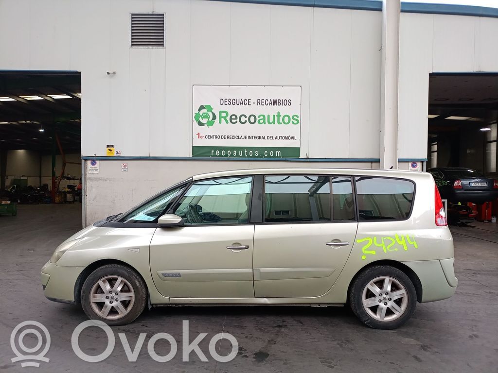 Espace III Espace  5DV008290
