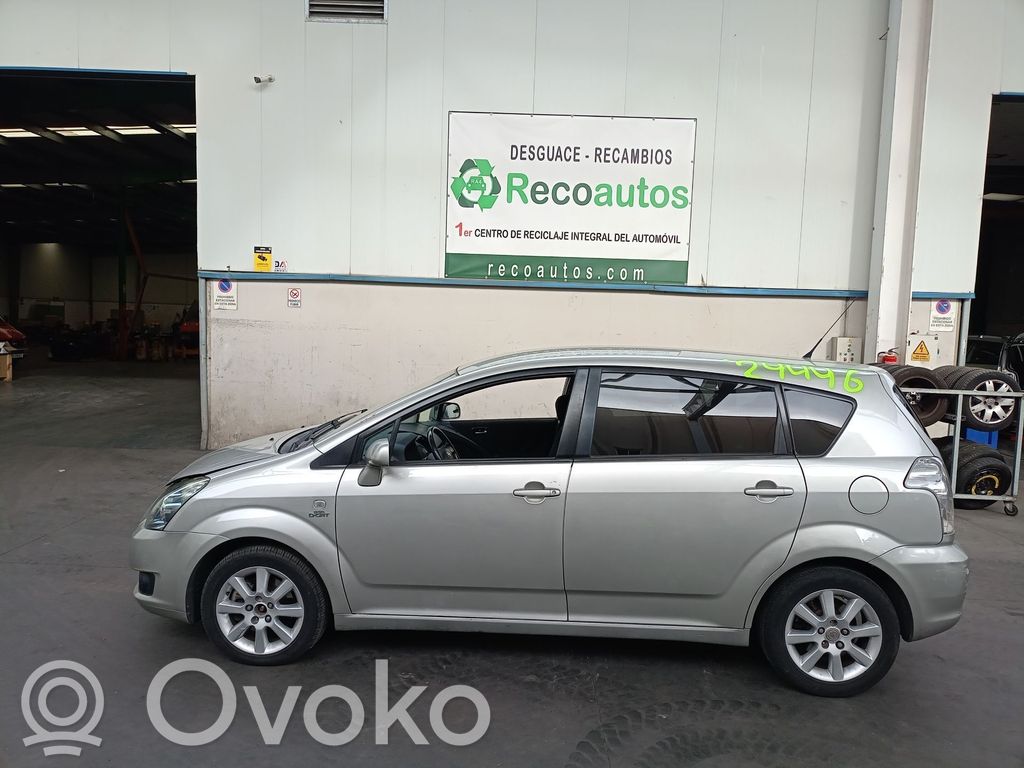 Corolla E140 E150 Corolla  670010F011
