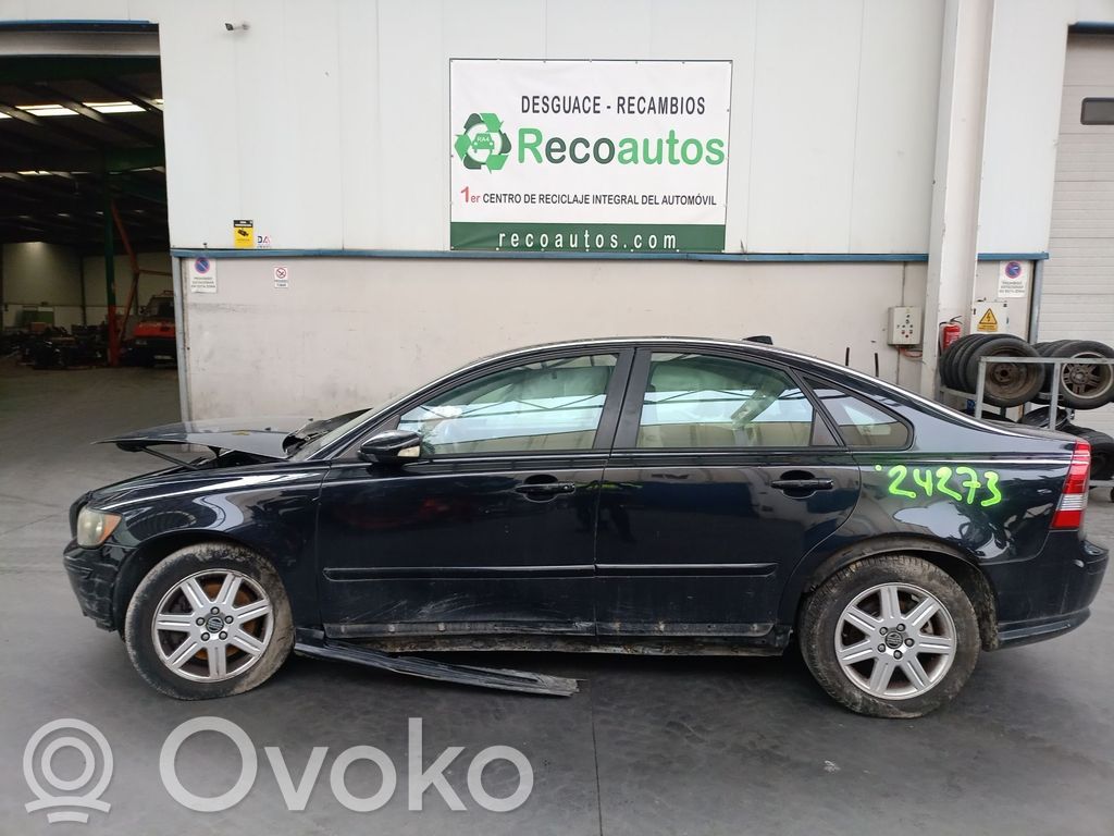 S40 S40, V40  30736588