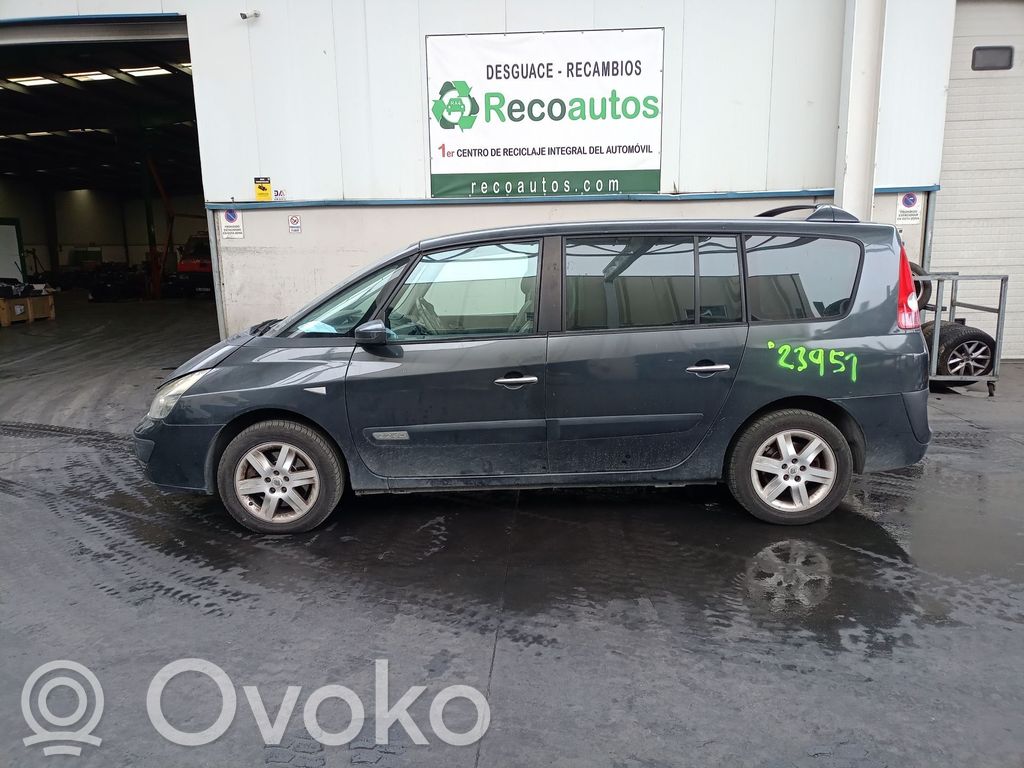 Espace -  Grand espace IV Espace  8200728389