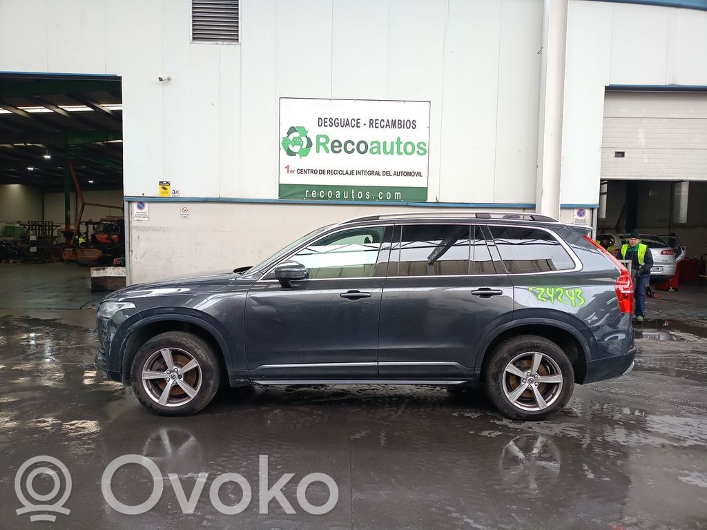 XC90 XC90  31338682