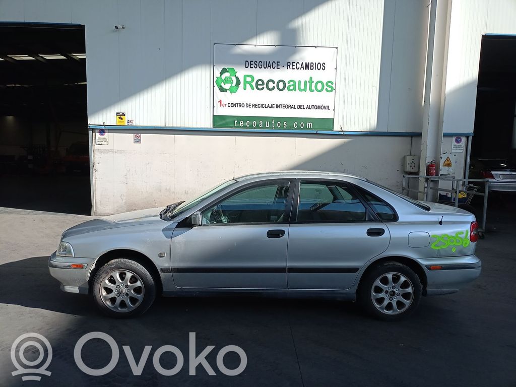 S40, V40 S40, V40  9472908