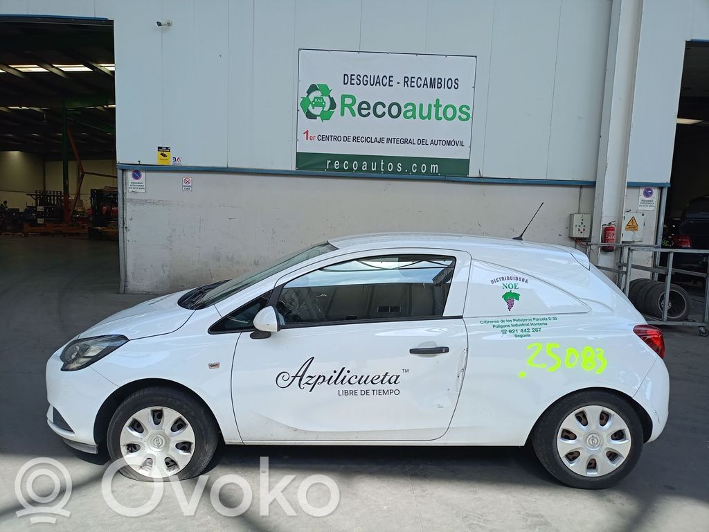 Corsa E Corsa  1405059