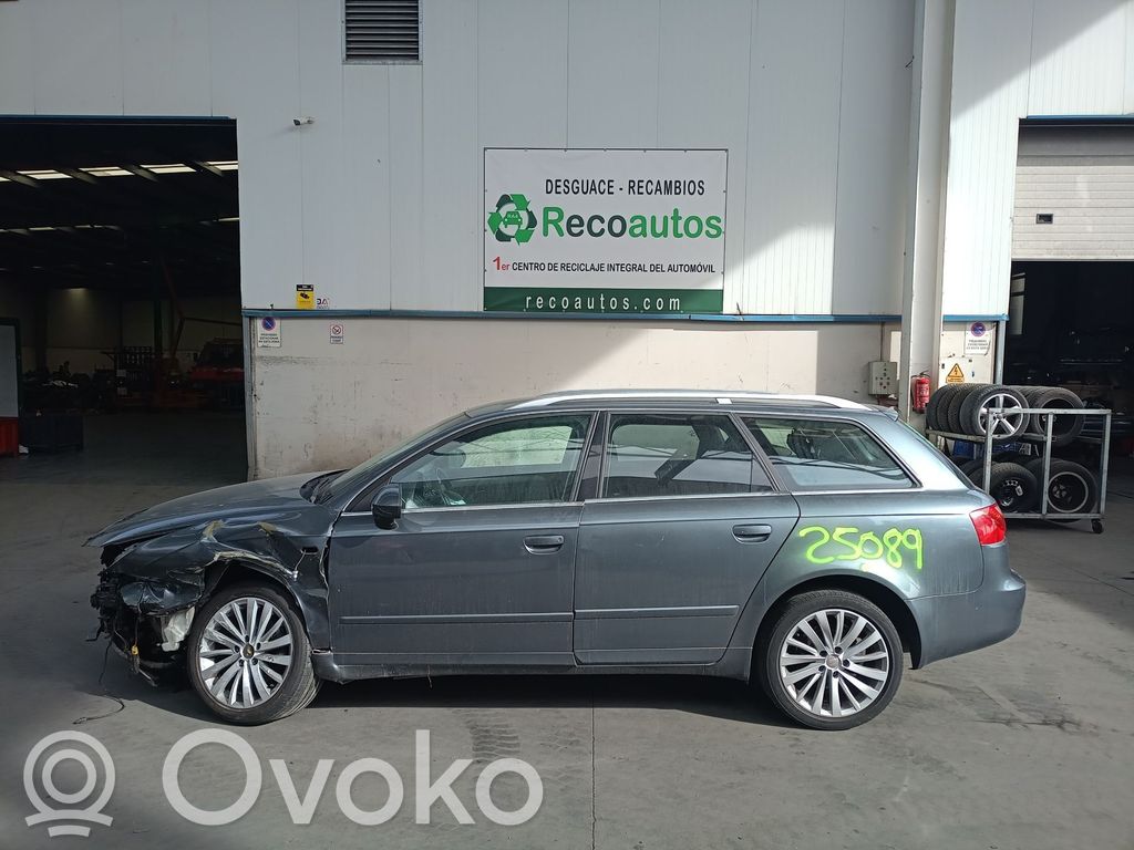 Exeo (3R) Exeo  06F903023P