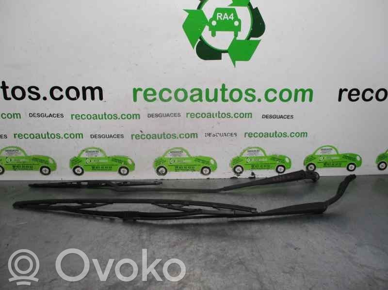 600 600  ECCB30EJ006