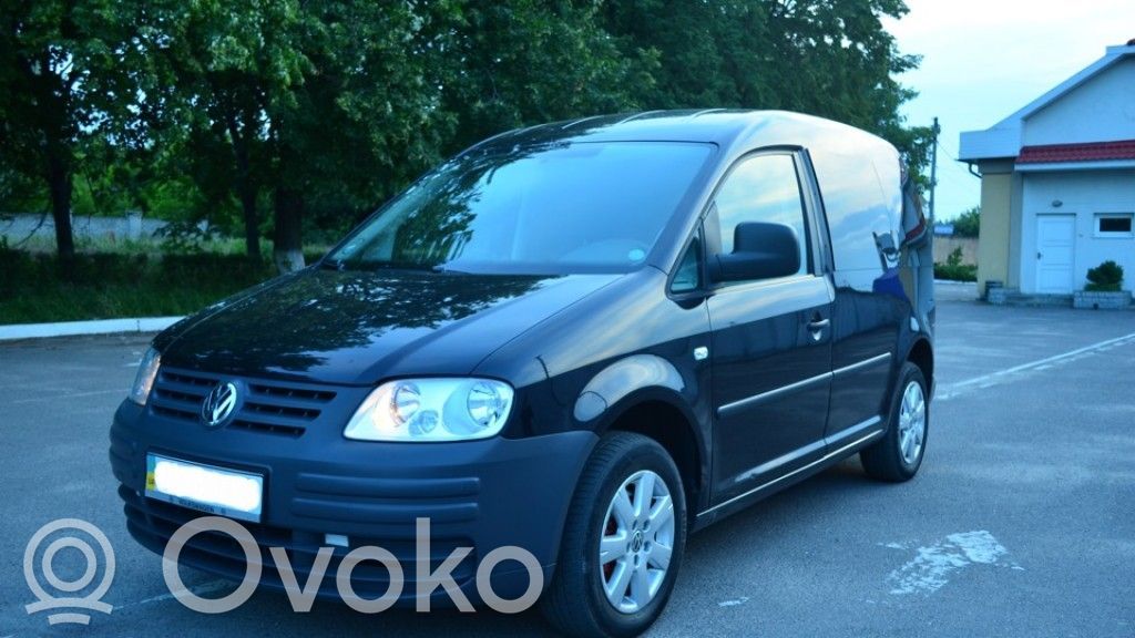 Caddy Caddy  8F030209