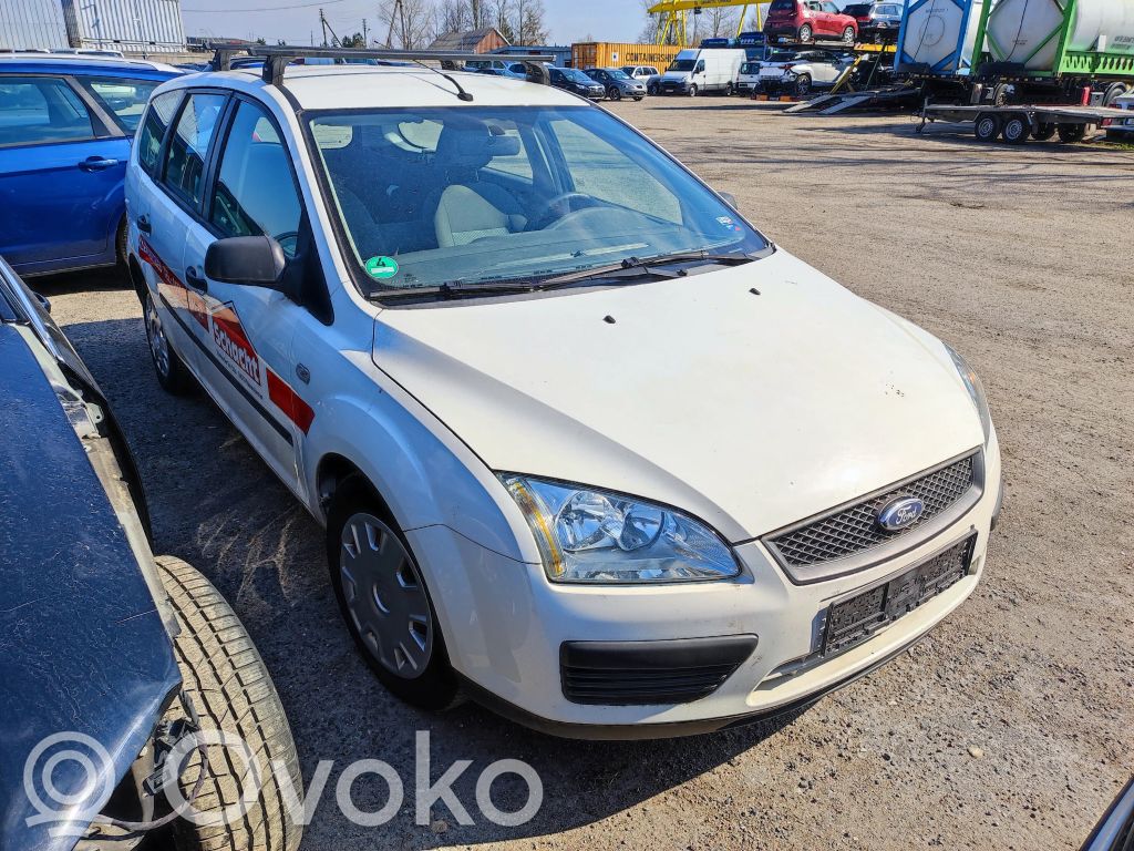 Focus Focus  3M5T11131AB