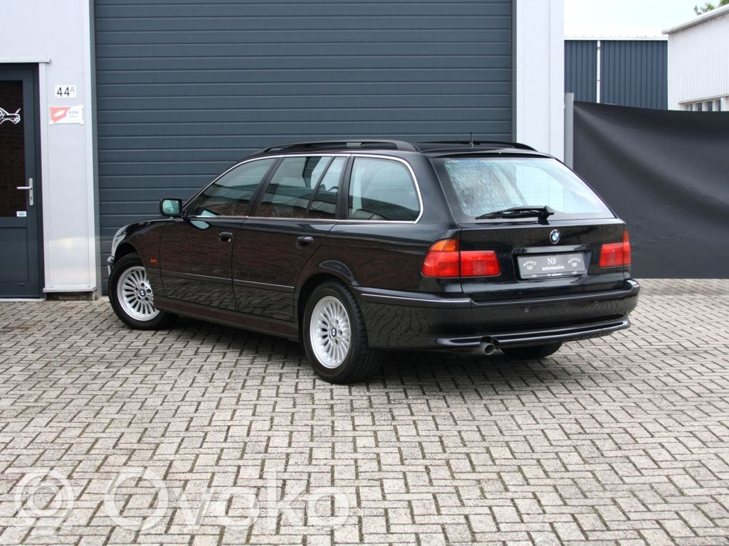 5 E39 Series 5  1096514