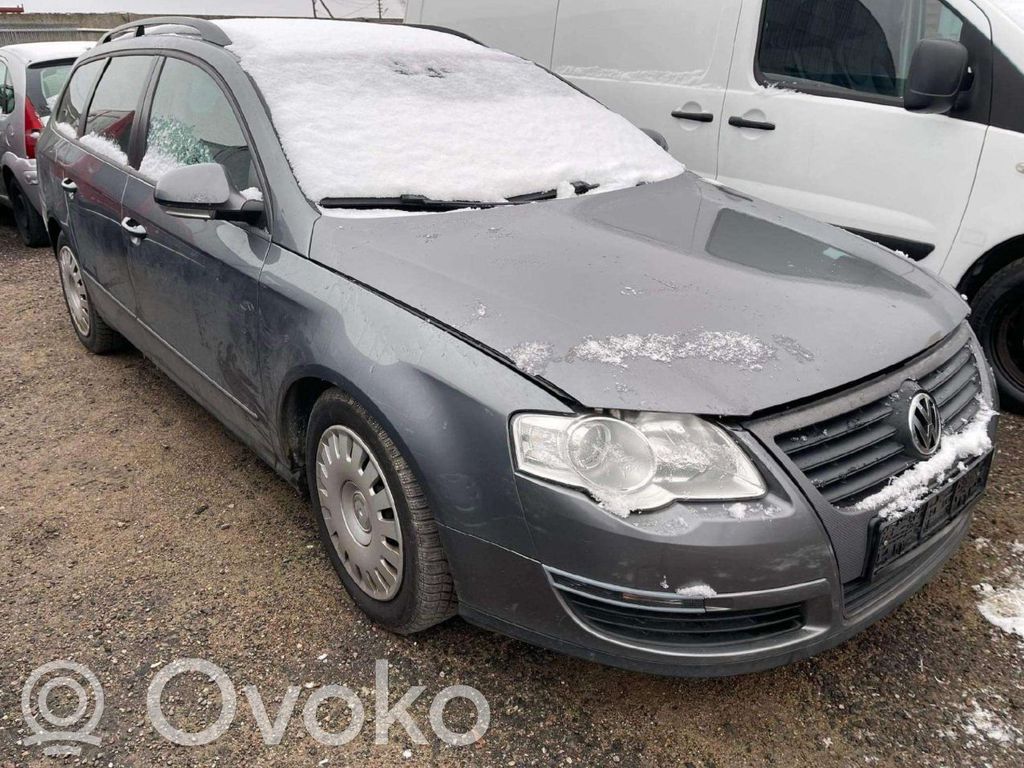 PASSAT B6 Passat  3C0858329A