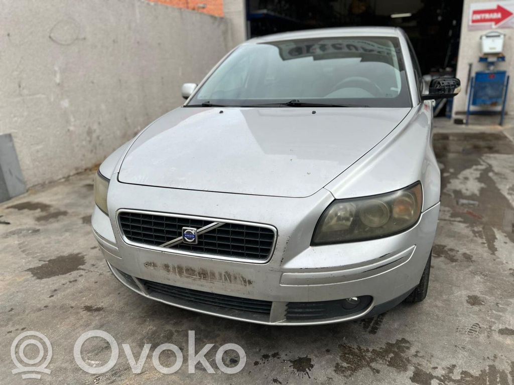 S40 S40, V40  4M5T11000FA