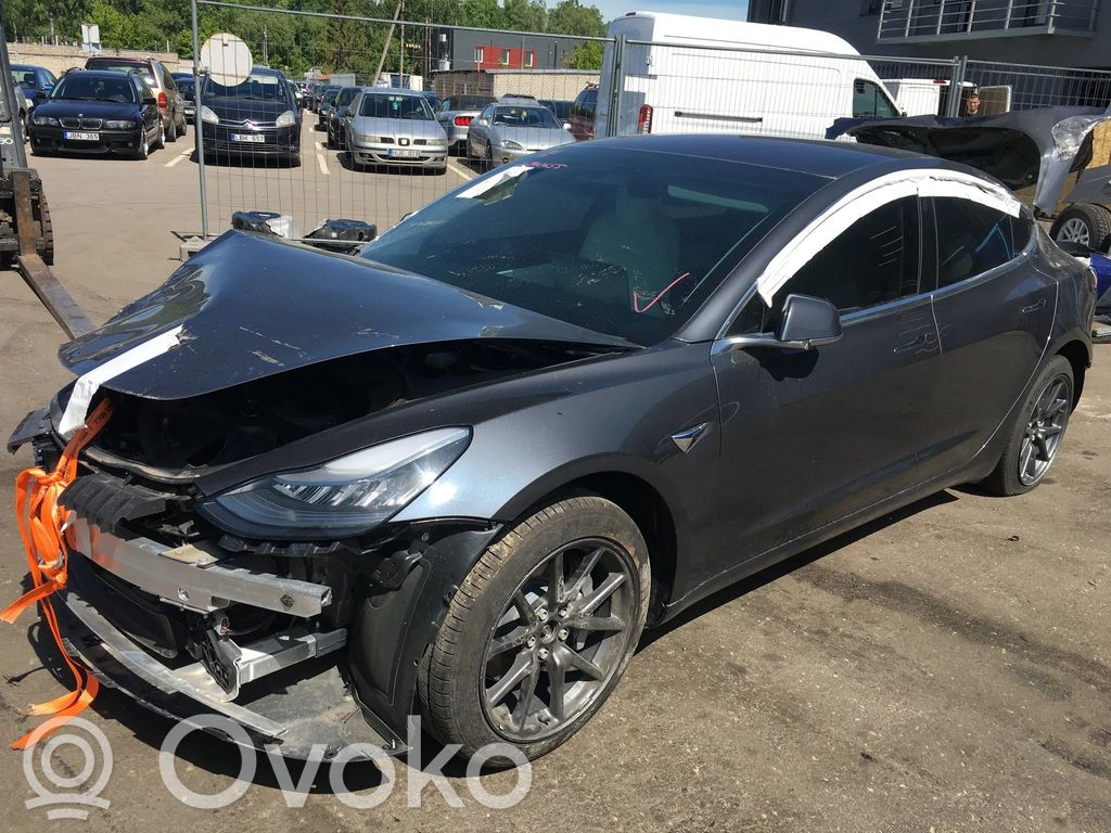 Model 3 Tesla Model 3  108341400A