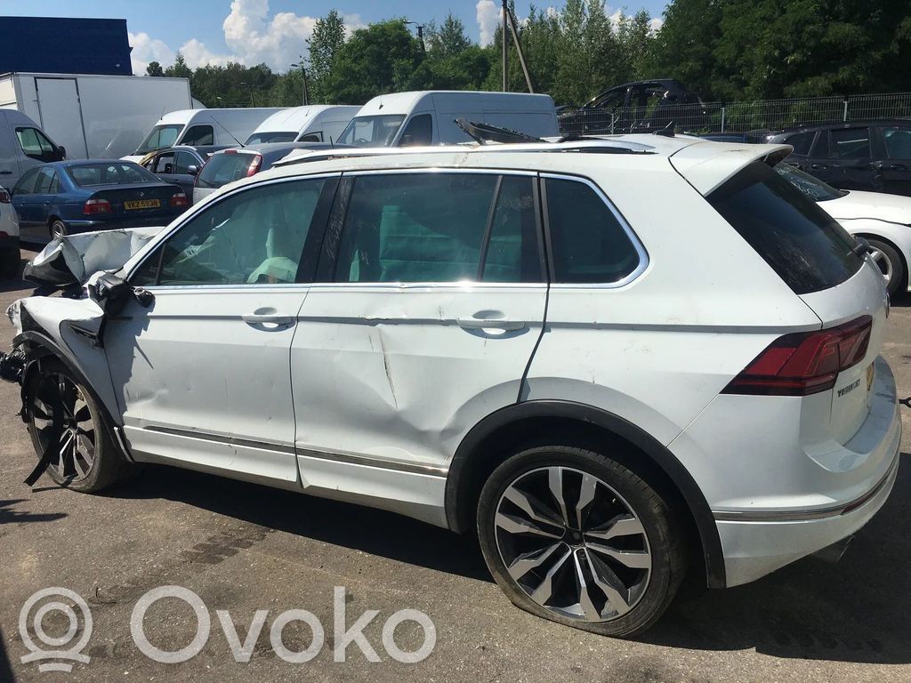 Tiguan Tiguan  0261500318