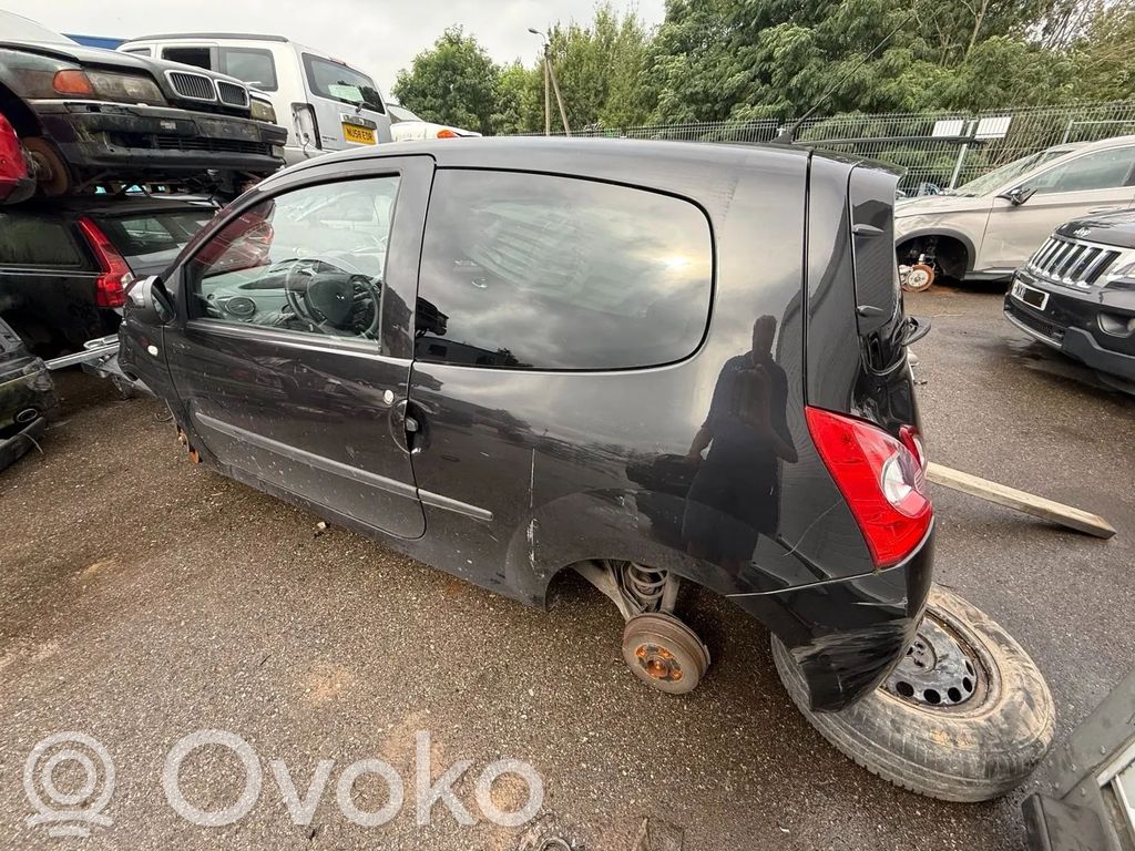 Twingo II Twingo  8200536579