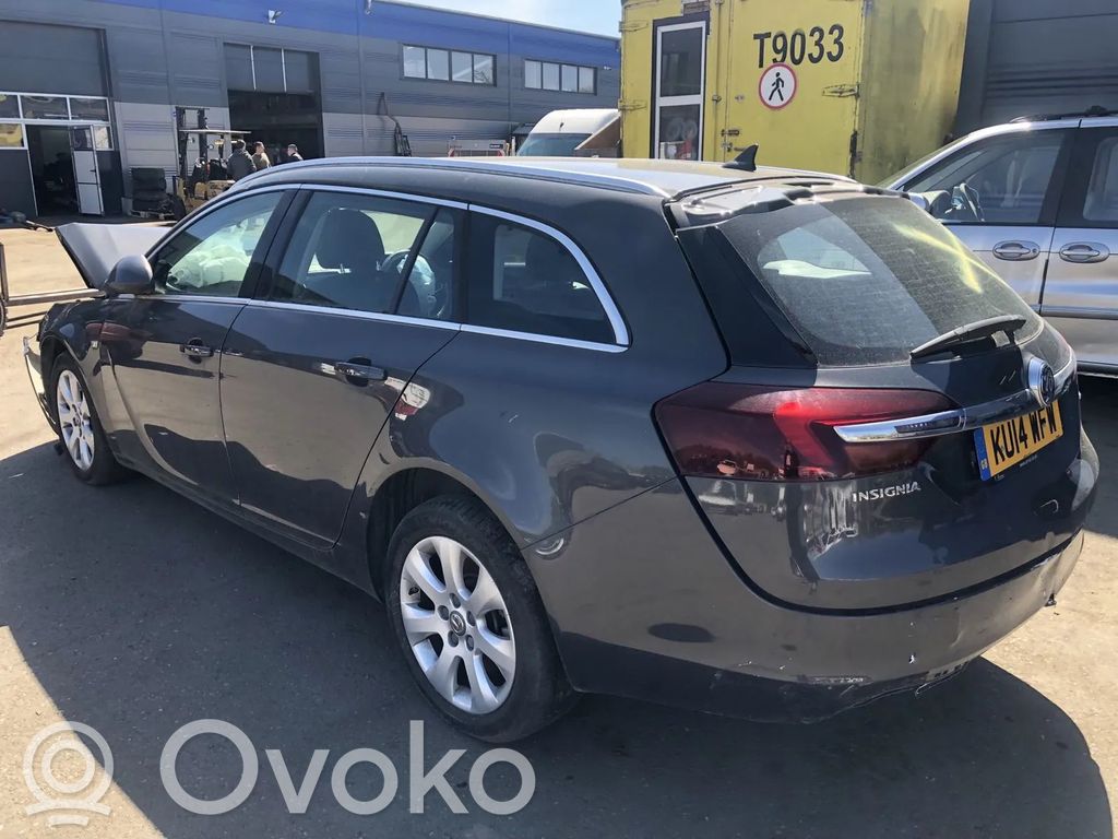 Insignia A Insignia  CM154001