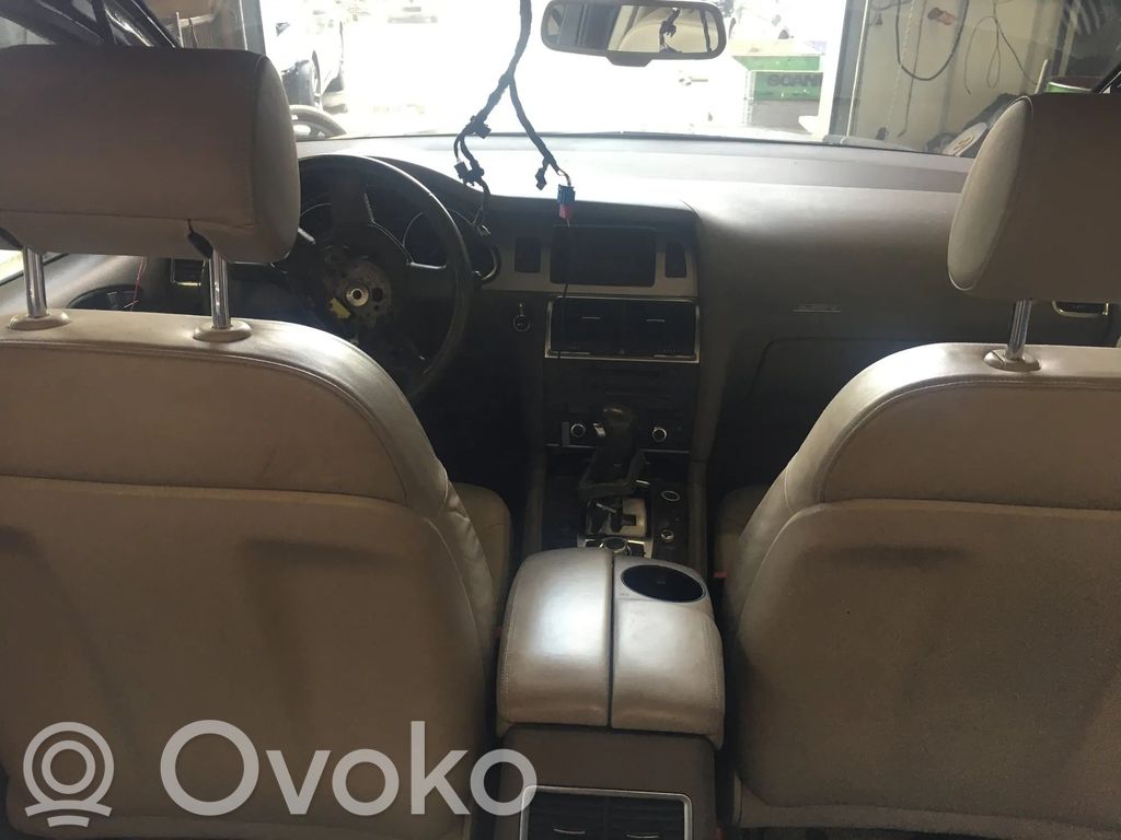 Q7 4L Q7  0281004037