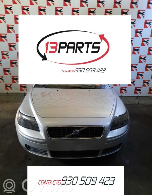 S40 S40, V40