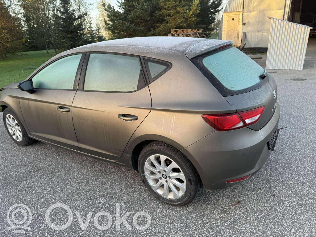 Leon (5F) Leon  5Q0407152L