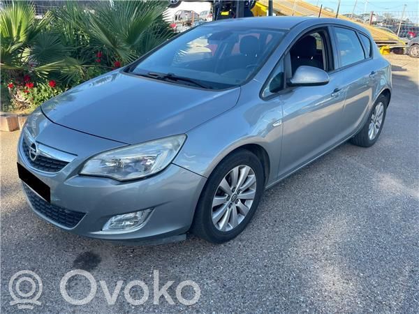 Astra J Astra  8600601