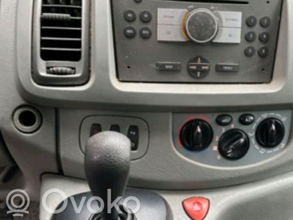 Vivaro Vivaro  8200467321