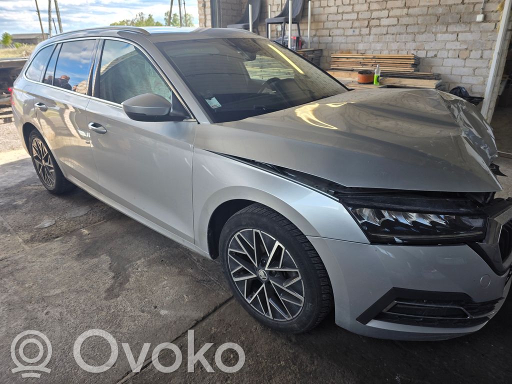 Octavia Mk4 Octavia  5E3857504