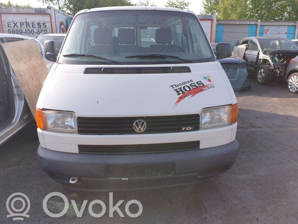 Transporter - Caravelle T4 Transporter/Caravelle  074145701A