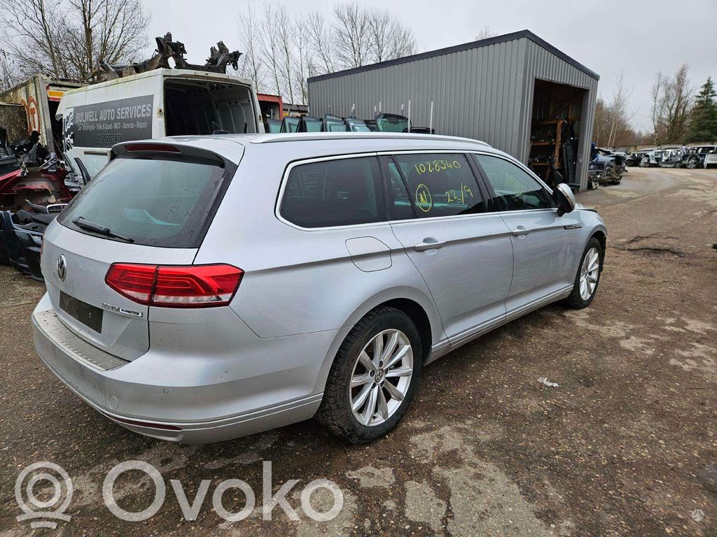 PASSAT B8 Passat  3G0837249E