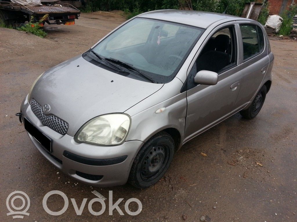 Yaris Yaris  0281011127