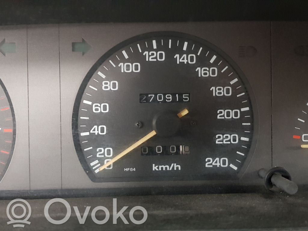 929 929