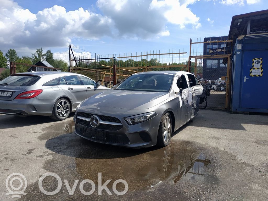 CLA C117 X117 W117 CLA-class