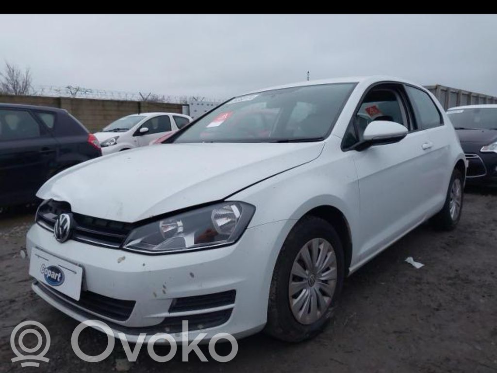Golf VII Golf  5G6827469
